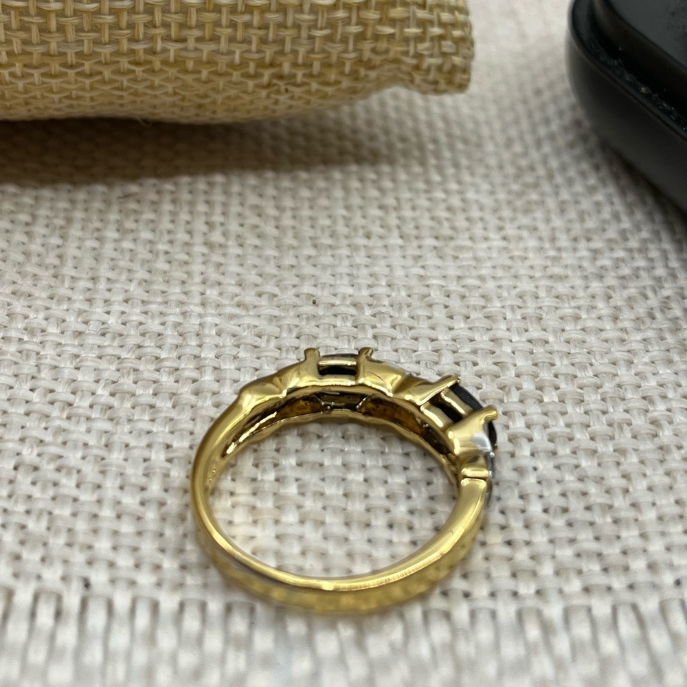 Vintage Black Onyx & CZ Accent Ring - Gold Over Sterling Silver (Size 6.75) - Picture 5 of 17